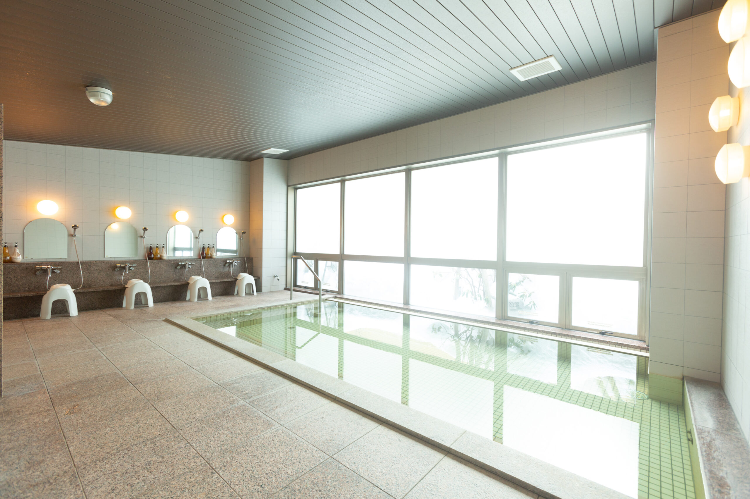 ＨＯＴＥＬ　ＴＲＵＮＫ　ＷＡＫＫＡＮＡＩ